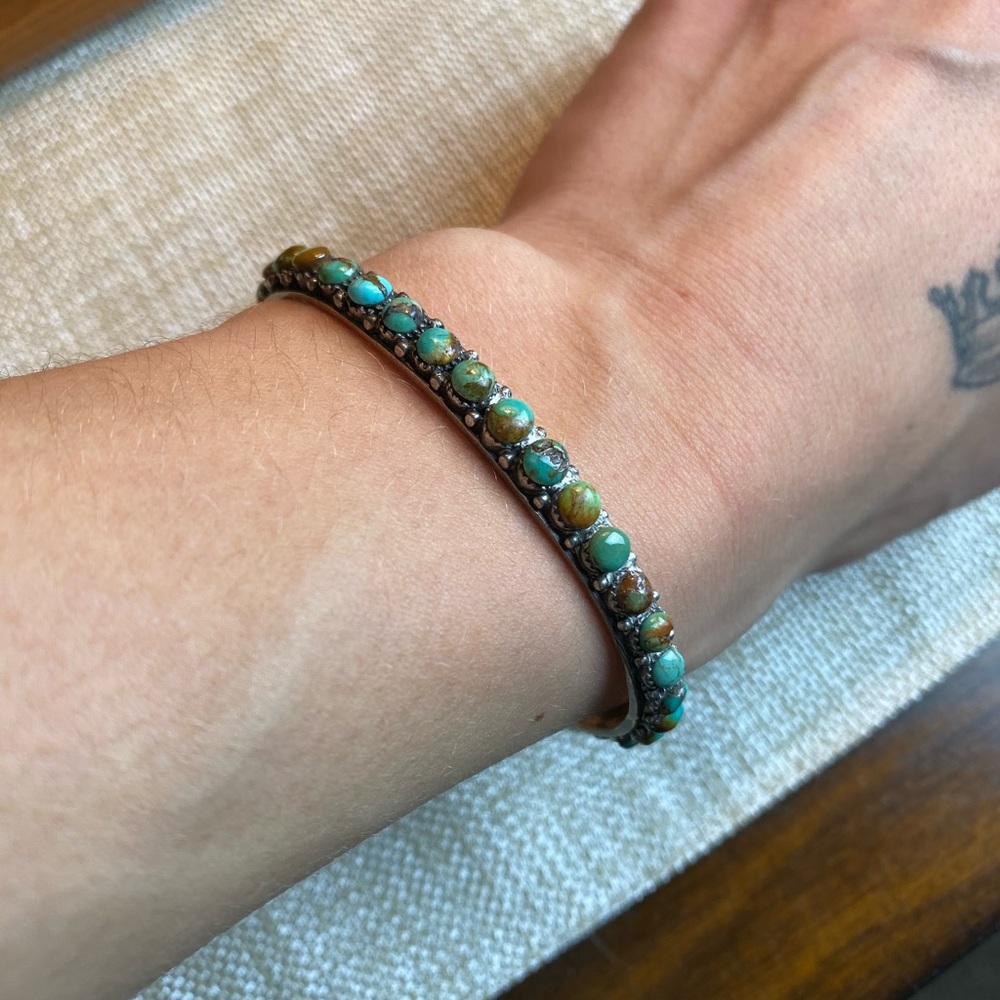 Turquoise stone and sterling bracelet